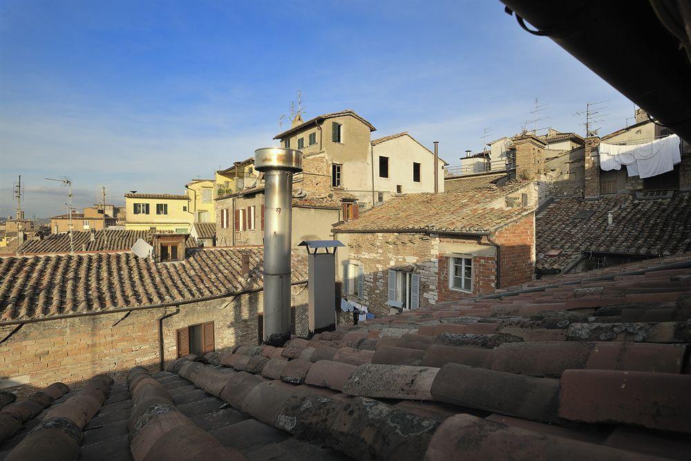 Hotel Eden Perugia Exterior photo